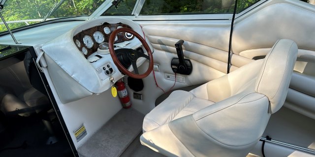 1996 Crownline CCR210