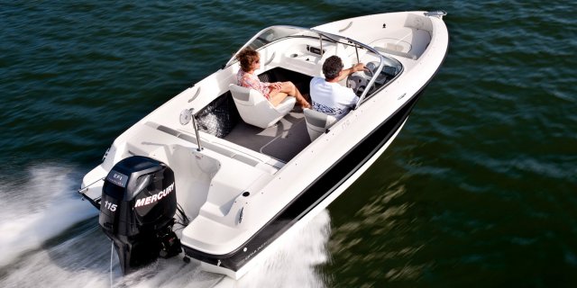 Bayliner BR170 on the water in Muskoka Ontario near Toronto