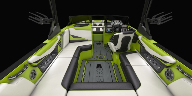 Axis Wake T22 interior