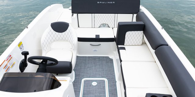 bayliner dx2000 interior full