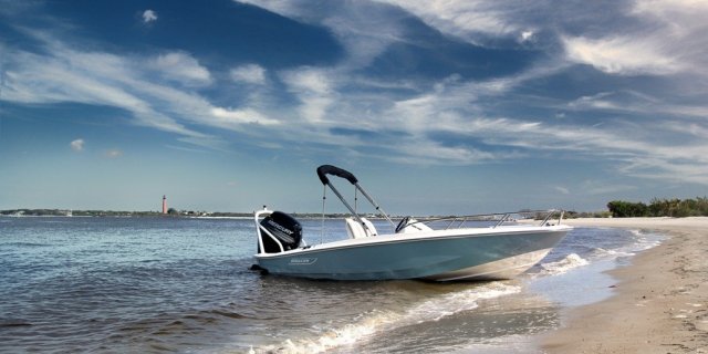 BOAT ON BEACH