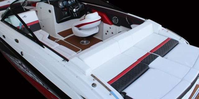 boat seating