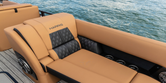 boat seating