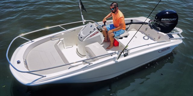 2023 Boston Whaler 130 SUPERSPORT / 13SPT