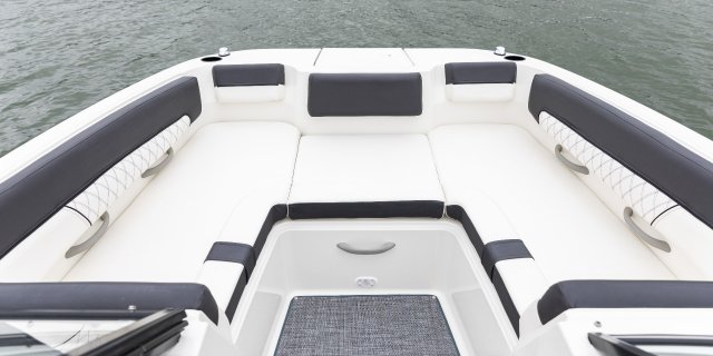 2023 Bayliner DX2200