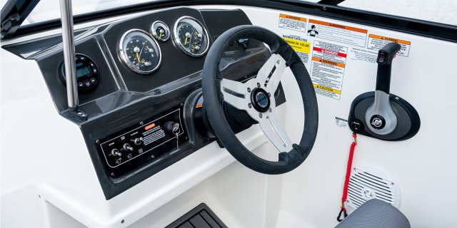 2023 Bayliner VR4