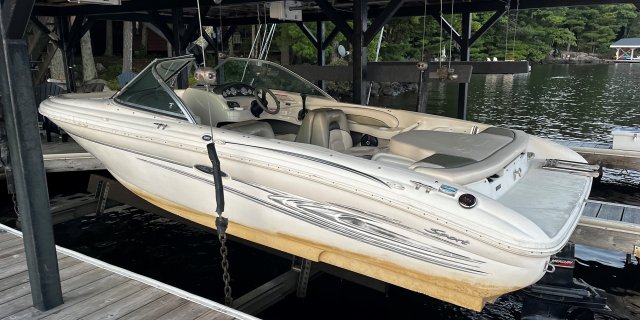 2004 Searay 185