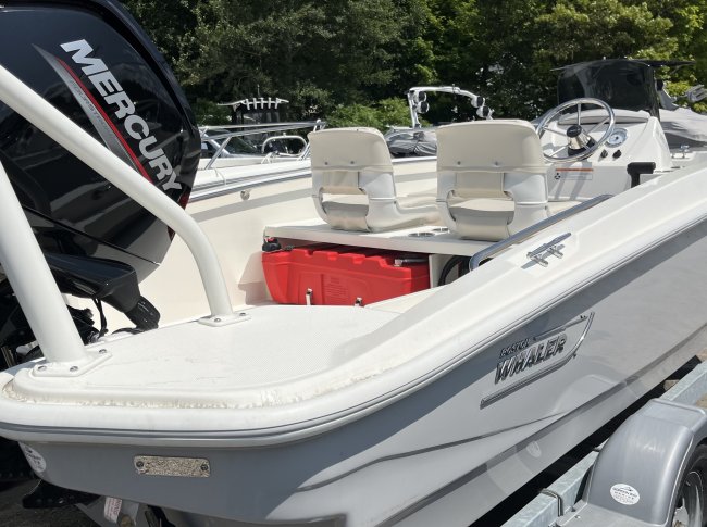 2024 Boston Whaler 160 SUPERSPORT / 16SPT