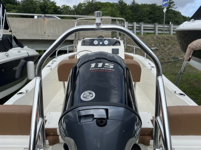 2022 Pioneer 80 ISLANDER