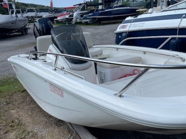 2022 Boston Whaler 130SS